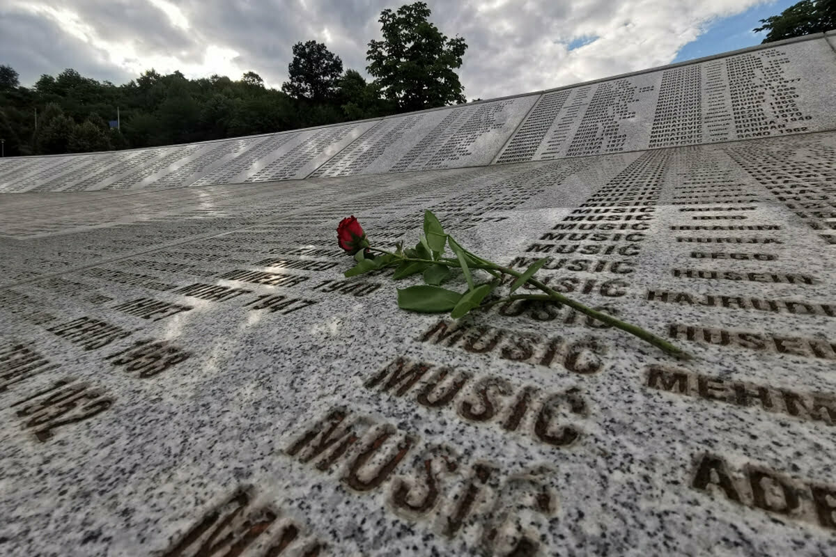 UN USVOJIO REZOLUCIJU O GENOCIDU U SREBRENICI: Ponovljeno poricanje genocida u Srebrenici čini međunarodno obilježavanje događaja iz 1995. godine još važnijim i hitnijim