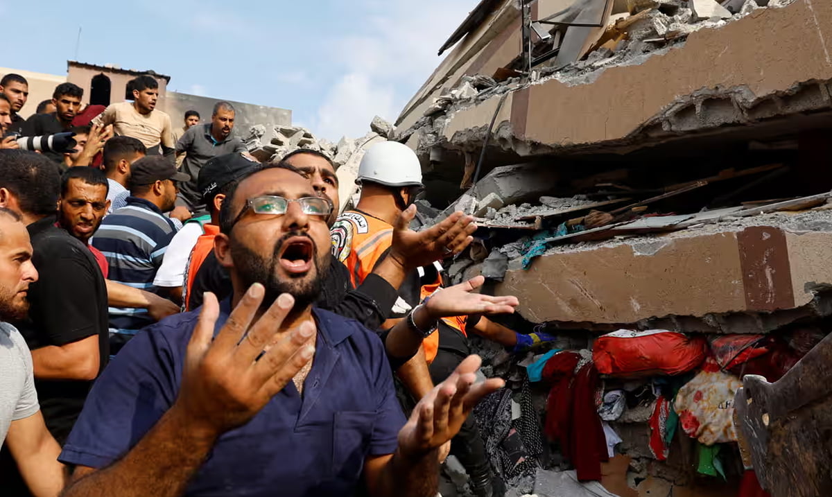 ‘LJUDI SE BOJE ONOGA ŠTO DOLAZI: Civili Gaze bježe od talasa izraelskih napada