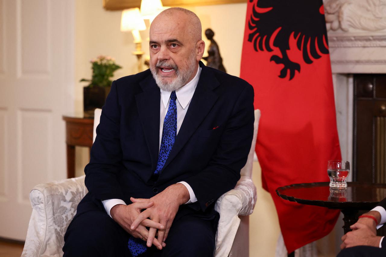 PREMIJER VLADE ALBANIJE: Rasporediti dodatne trupe NATO na Kosovu