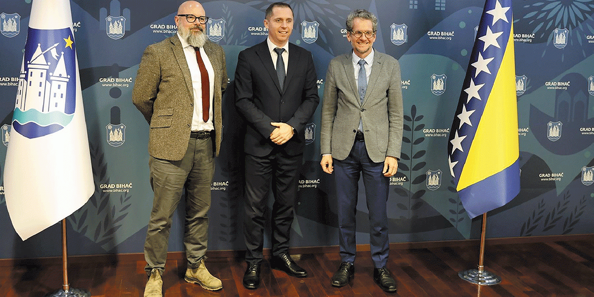 zamjenici ambasadora velike britanije i švicarske kod ....šta reći