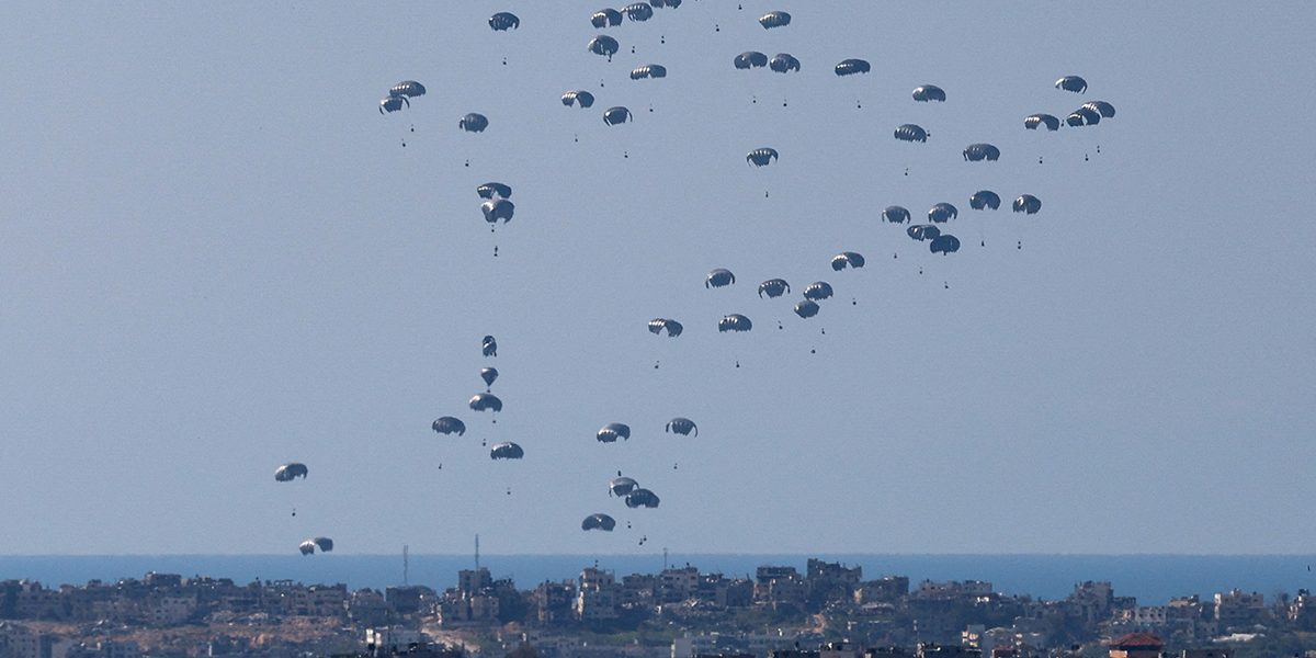 Američki avioni isporučili neophodnu hranu