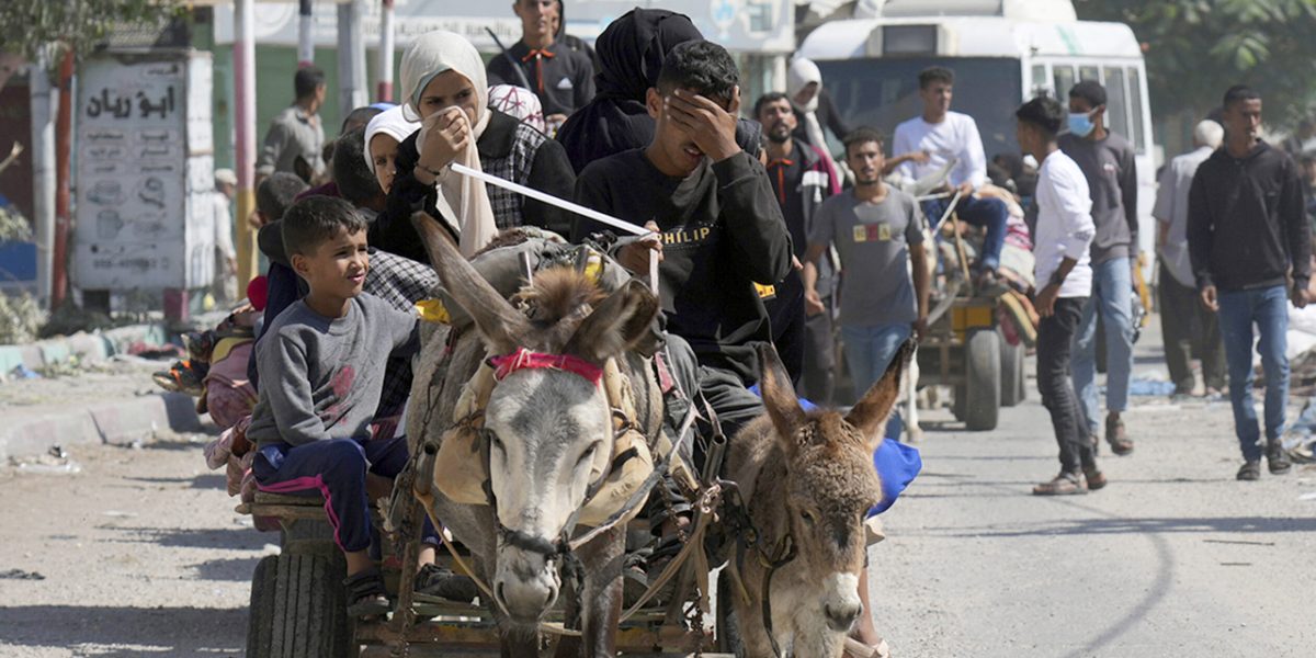 Prema izraelskim teroristima, ovako izgledaju "strašni" palestinski teroristi.