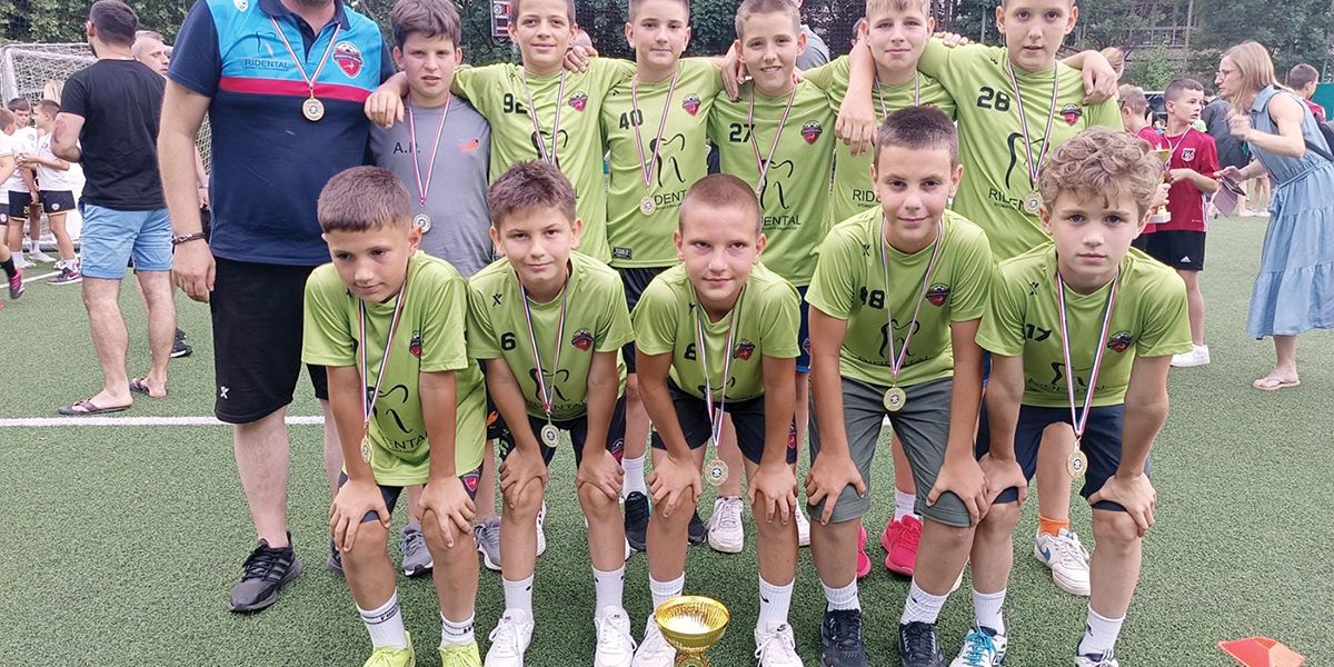 AKADEMIJA NOGOMETA JEDINSTVO Bihac