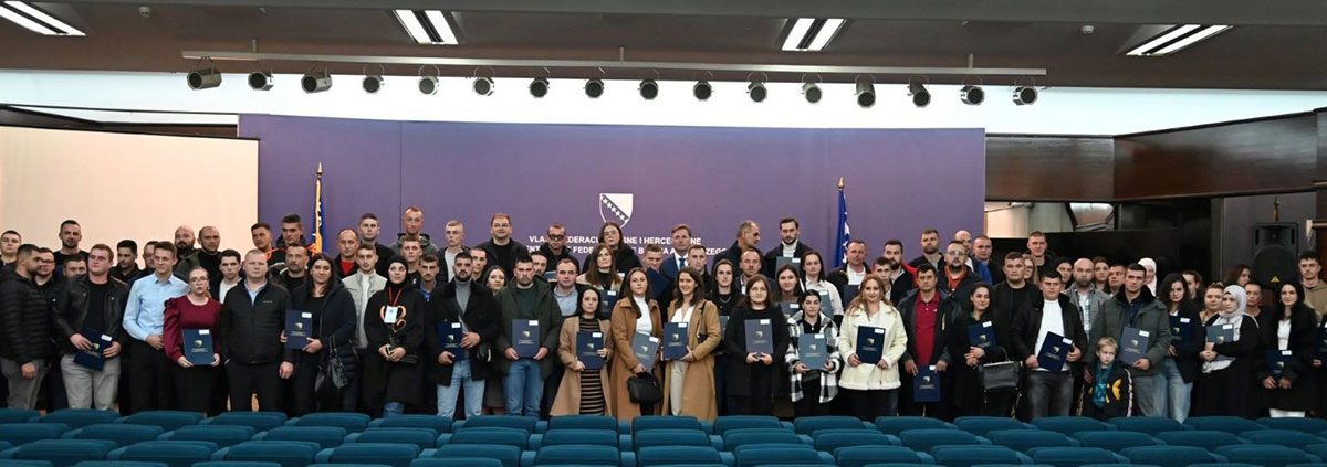 mladi_poljoprivrednici_novčana_podrška