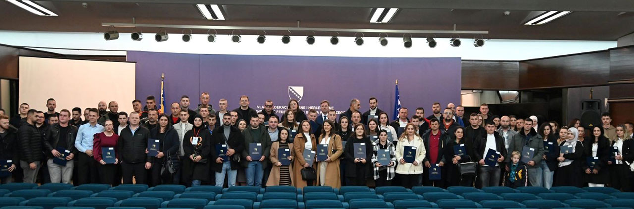 mladi_poljoprivrednici_novčana_podrška