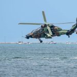 helikopter nad morem