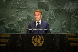 Emanuel Macron za govornicom Generalne Skupštine UN, 2025.
